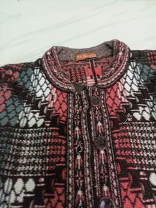 Pure Wool Beautiful Lady Sweater