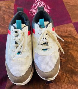 White Heel Sneakers Colour Blocked