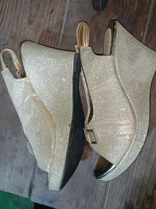 Sparkling Gold Slingback Heels