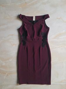 Burgundy Off-Shoulder Bodycon Dress