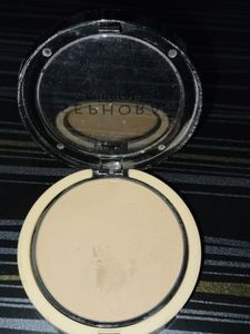 SEPHORA MINERAL FOUNDATION COMPACT POWDER