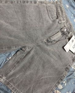 Gray Denim 🩳