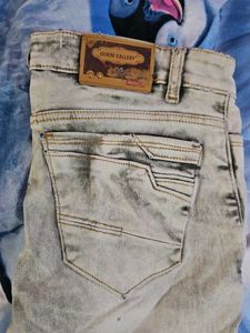 Stylish Gray Denim Jeans