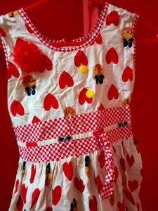 Cute Girls&#39; Heart Print Dress