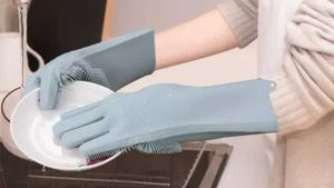 Washing Gloves