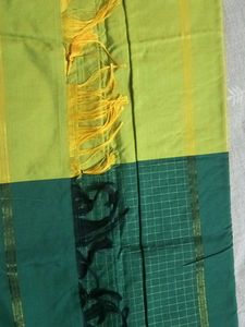 new saree Elegant Green &amp; Yellow Sare