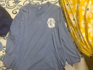 Blue GAP Graphic T-Shirt