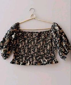 Buy1 Get1 Free With Urbanic Crop Top