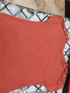Chic Rust-Colored Top