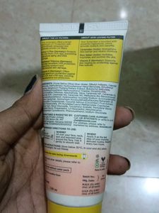 Sunscoop Lightweight Gel Sunscreen SPF 50 Pa++++