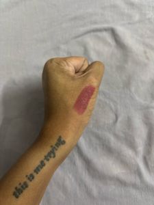 Mamaearth Moisture Matte Lipstick - Spiced Petal