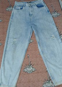 Ripped Wide Leg Jeans