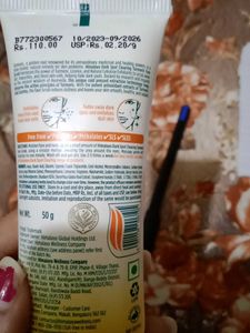 Himalaya Tumeric Face Scrub
