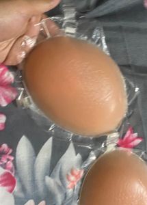 Adhesive Strapless Bra