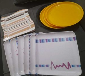 Set Of 11 Plastic Plates Microwave Safe