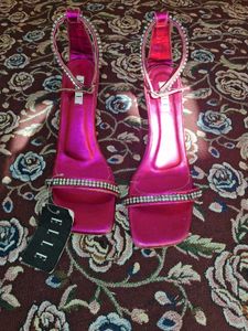 Elle Metallic pink high-heels👠👠👠👠