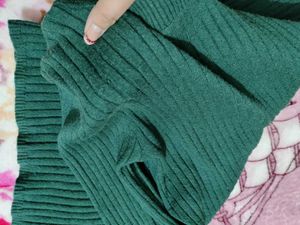 Green Ribbed Knit Top