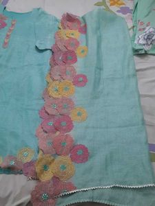 Floral Embroidered Kurta Set