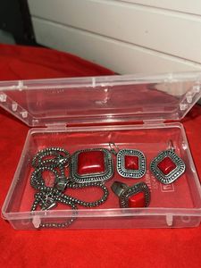 Vintage Design Red Stone Jewelry Set