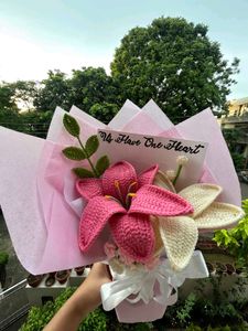 Crochet Lily Bouquet