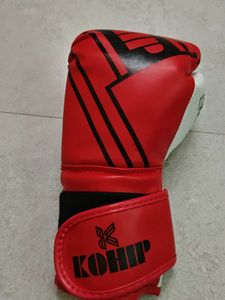 Boxing Gloves - RED