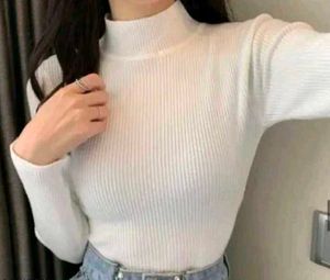 Elegant White Turtleneck Top