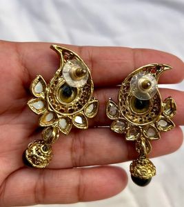 Braceletes and Earrings