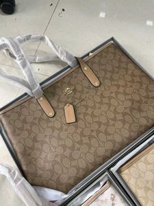 COACH SIGNATURE CANVAS TOTE BAG WD INVOICE N BOX