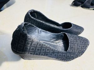 Black Shoes 🥿