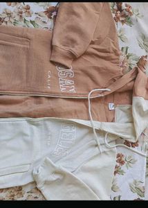 LA Graphic Zip-Up Hoodie