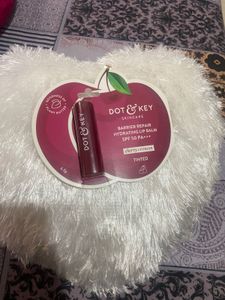 💄Dot &amp; Key Lip Balm💄