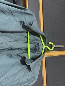 Men&#39;s Dress Shirt - Slim Fit