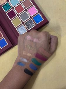 Colors Queen Shringar Eyeshadow Palette