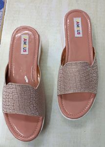Famous Heel Slipper, Size 39