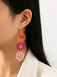 Daisy Flower Earrings 🌸