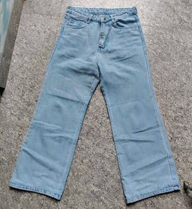 Light Wash Denim Jeans