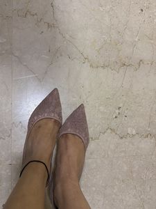 Charles &amp; Keith Heels