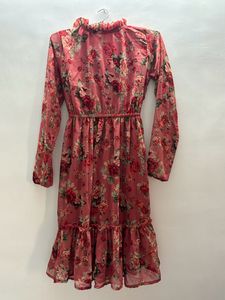 Stylish Red Floral Dress👗