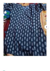 Women Short Kurta