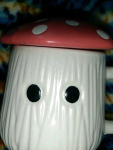 Mushroom Mug with Lid