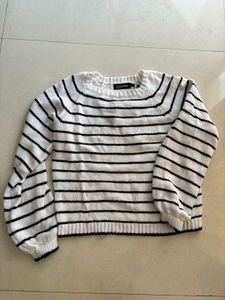 White Sweter