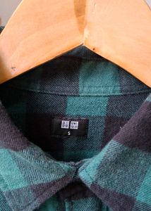 UNIQLO Green &amp; Black Flannel Shirt