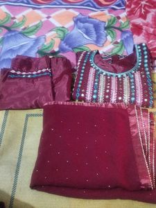 beautiful festive mirror work suit