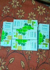 Himalaya Purifying Neem Face Serum
