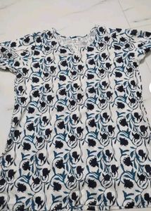 Floral Print Short Kurti..