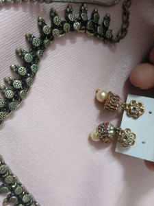 Necklace Set Of Silver &amp; Earring