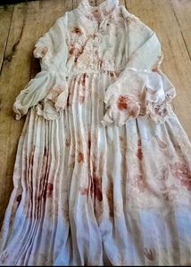 Three Frocks Chic Floral Pleated Maxi Dress