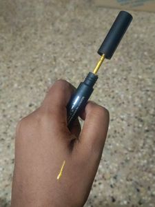 Million Colors Golden Colour Eyeliner ( Long Lasting And Smudge Proof, Water Proof)
