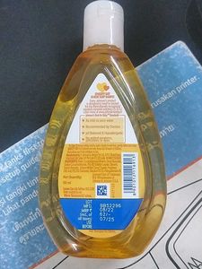 Johnson&#39;s Baby Shampoo