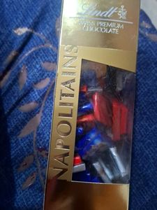 Lindt Swiss Premium Chocolate - 76 Pieces